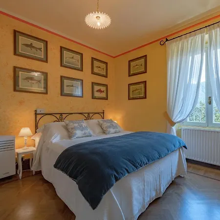San Siro Sleeps 6 Pool Wifi Villa